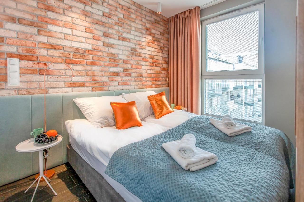 Megi & Greg Apartments กดัญสก์ ภายนอก รูปภาพ