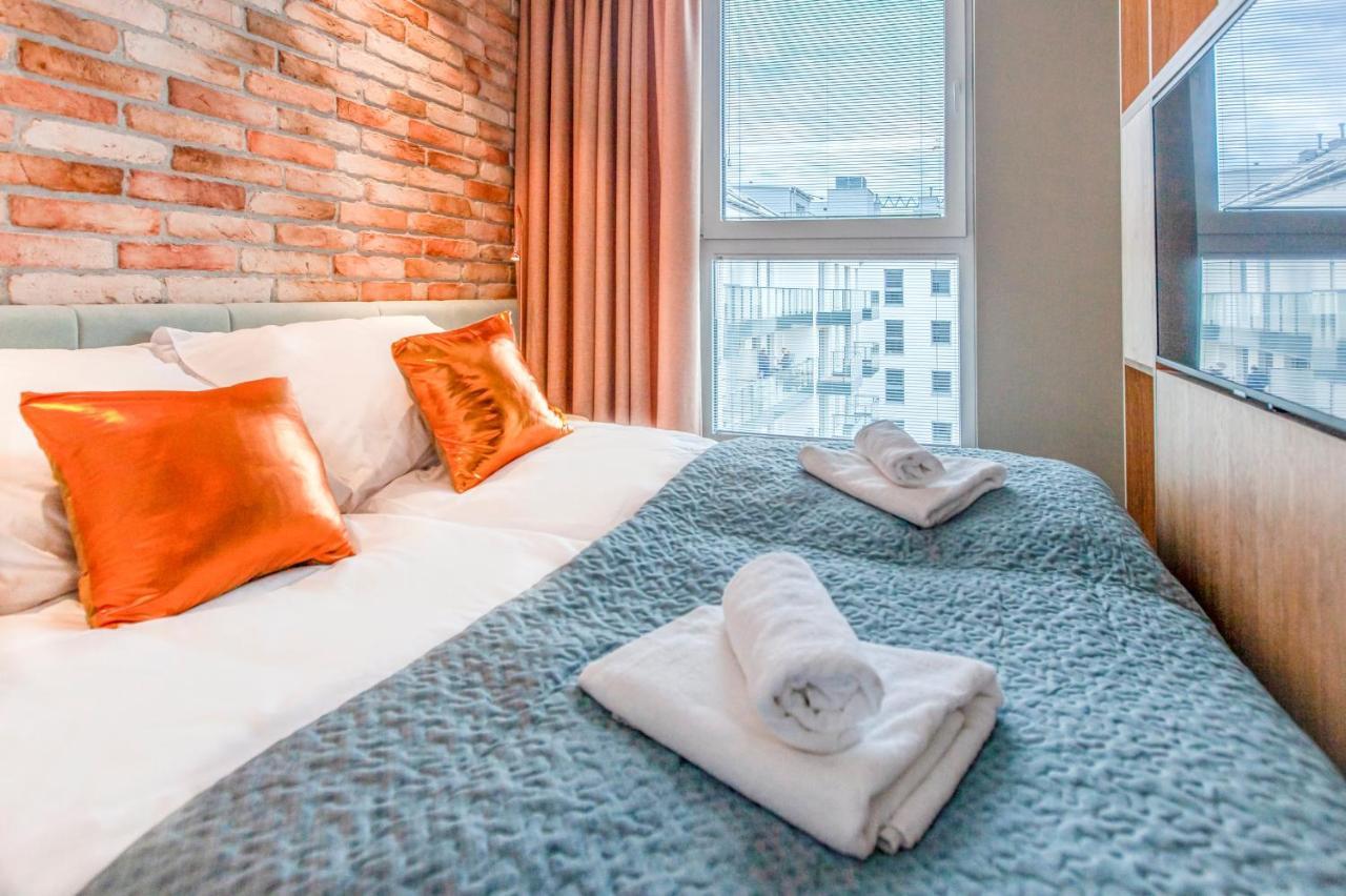Megi & Greg Apartments กดัญสก์ ภายนอก รูปภาพ